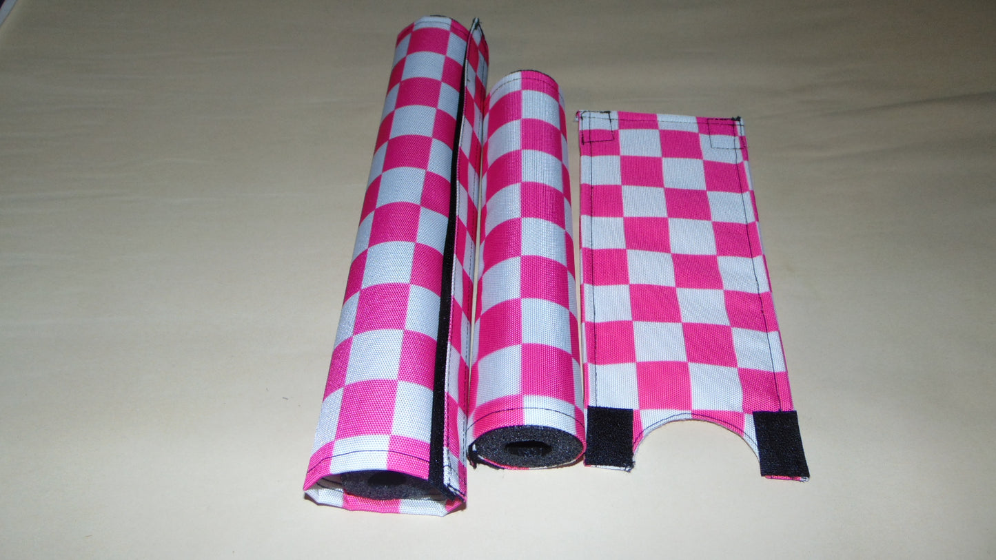 CLASSIC CHECKERED PINK AND WHITE BIKE BMX PAD SET STEM HANDLEBAR TOP TUBE BIKE PADS CHECKERED WHITE PINK CRASHPADSET