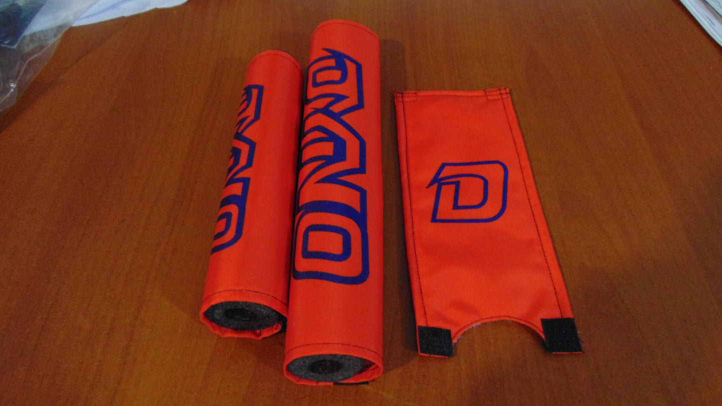 DYNO Red Padset, Old School Dyno Padset Red Crashpads