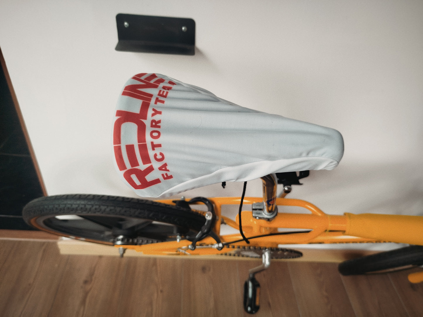 BMX Bicycle Seat Cover Vintage Style Bike Saddle Cover Old School Redline 500A 600A RL White