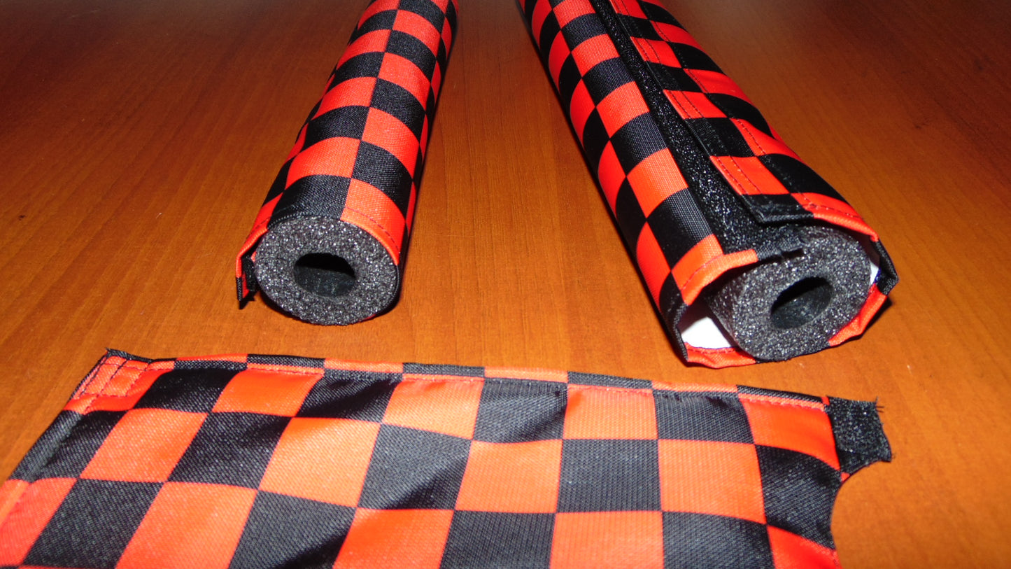 CLASSIC CHECKERED RED AND BLACK BIKE BMX PAD SET STEM HANDLEBAR TOP TUBE BIKE PADS CHECKERED BLACK RED CRASHPADSET