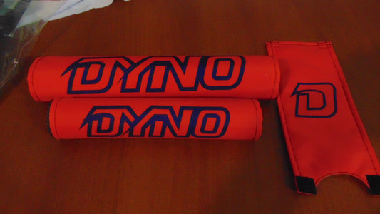 DYNO Red Padset, Old School Dyno Padset Red Crashpads